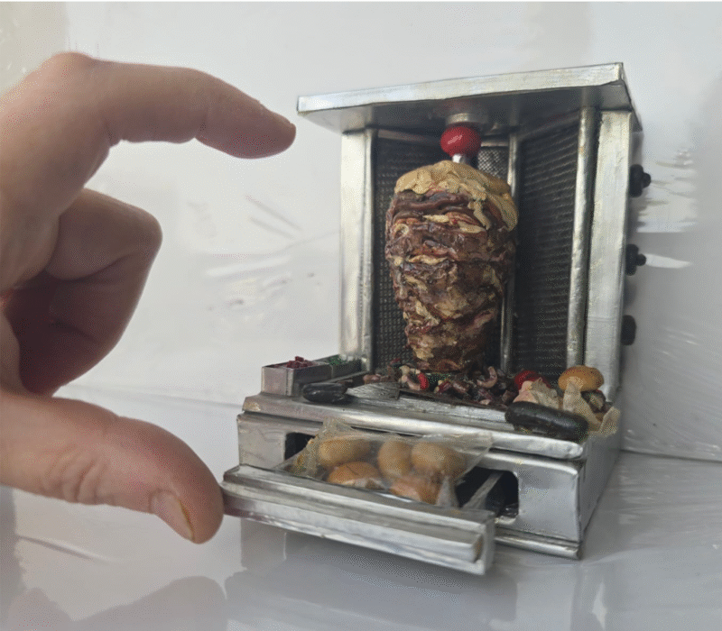 Handmade Shawarma Decoration Piece Stand - Image 2